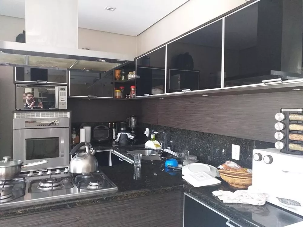 Casa de Condomínio à venda com 3 quartos, 229m² - Foto 8