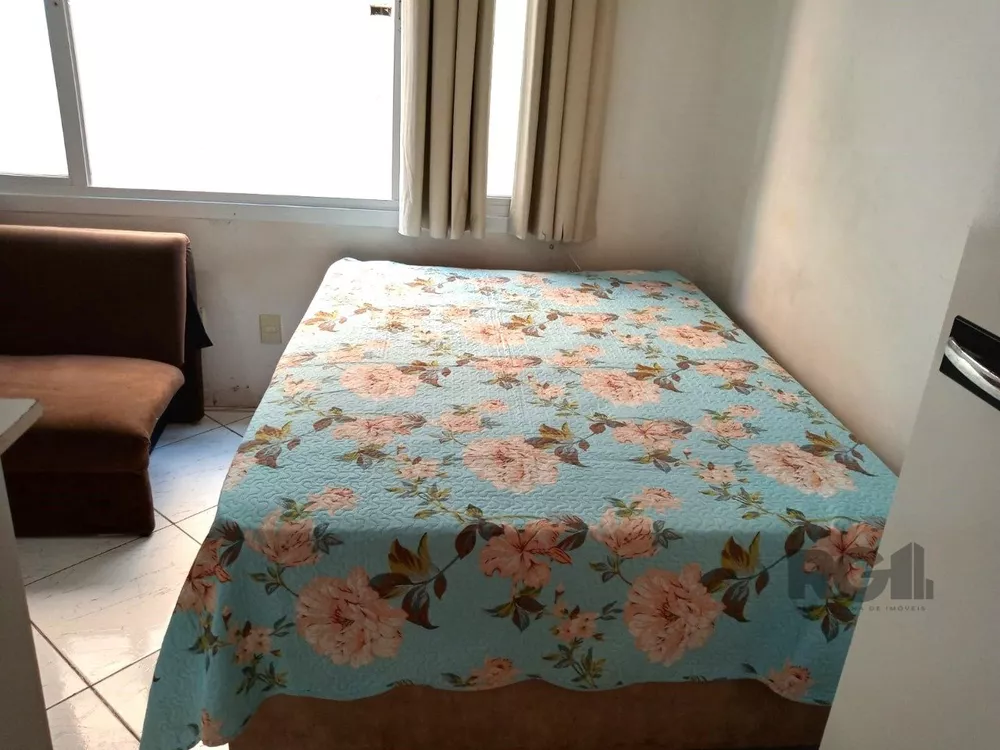 Apartamento à venda com 1 quarto, 27m² - Foto 7