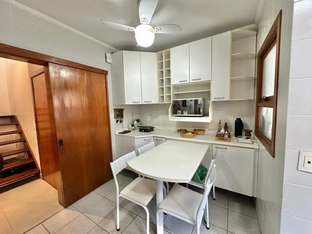Cobertura, 3 quartos, 250 m² - Foto 1