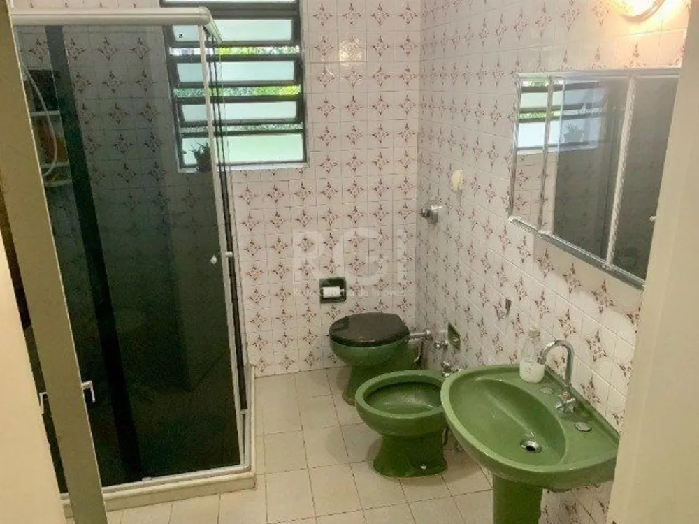 Casa, 5 quartos, 229 m² - Foto 1