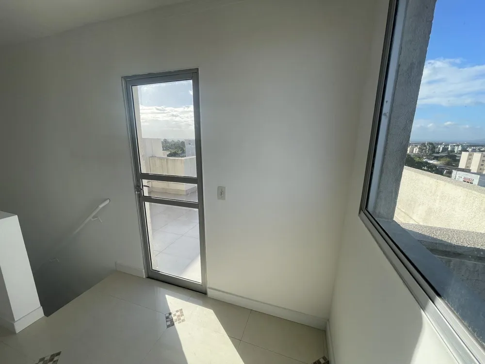 Cobertura, 3 quartos, 130 m² - Foto 4