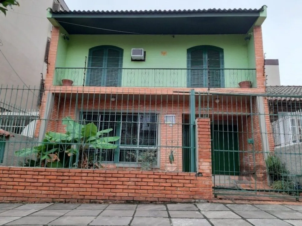 Casa, 3 quartos, 131 m² - Foto 1
