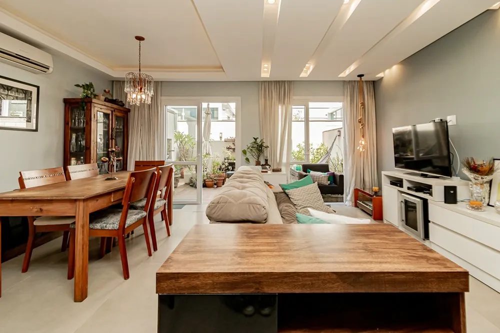 Casa, 3 quartos, 194 m² - Foto 2