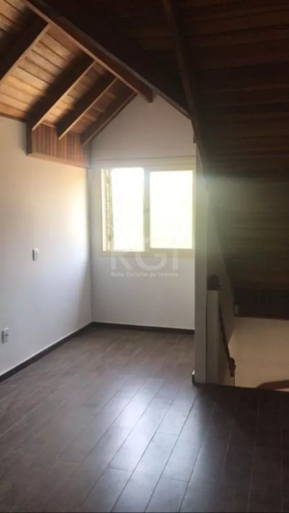 Casa à venda com 3 quartos, 241m² - Foto 20