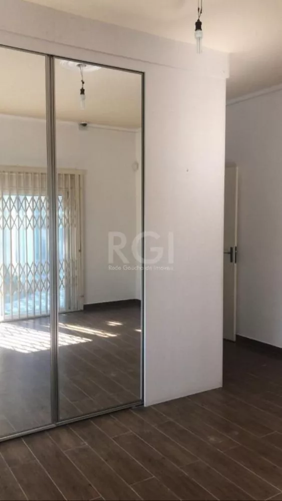 Casa à venda com 3 quartos, 241m² - Foto 21