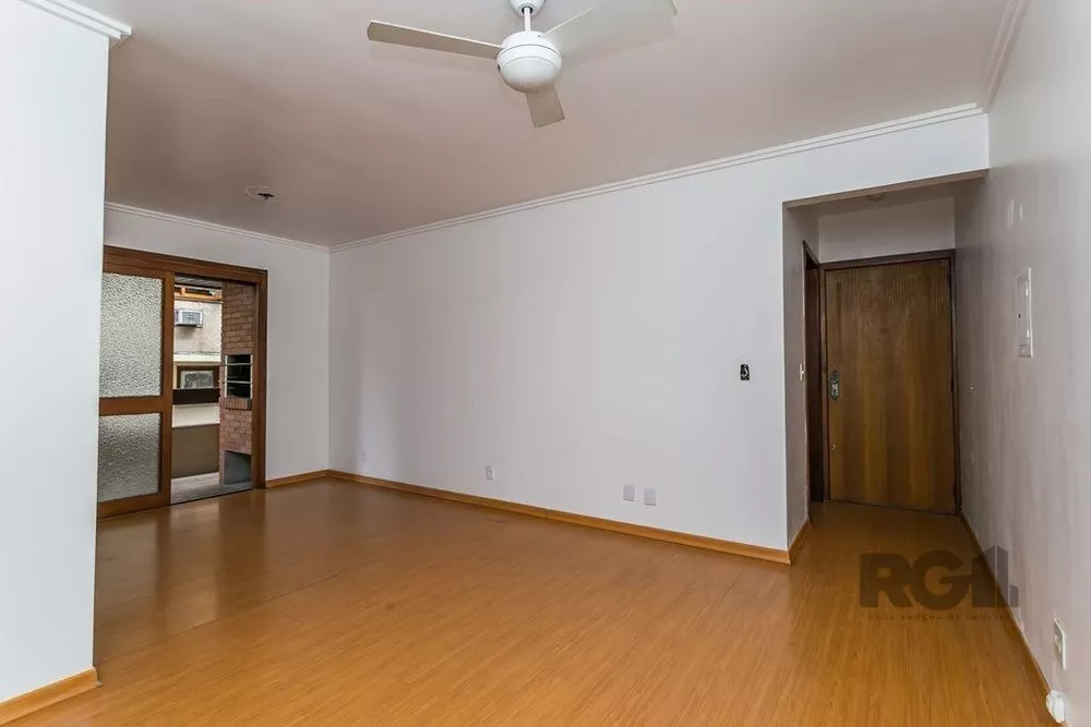 Apartamento à venda com 3 quartos, 161m² - Foto 2