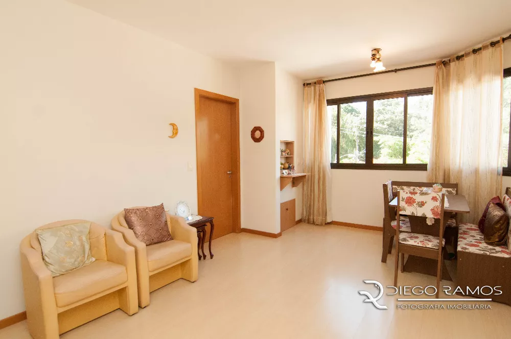 Apartamento à venda com 2 quartos, 76m² - Foto 2