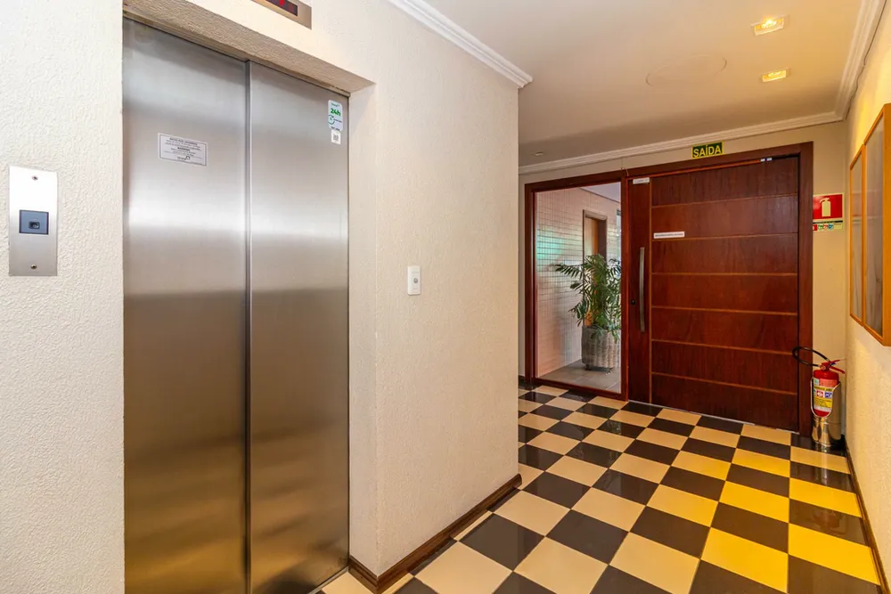 Apartamento, 3 quartos, 96 m² - Foto 2
