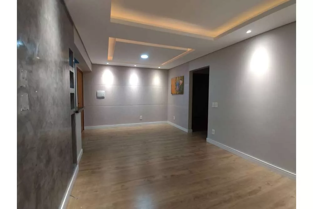 Apartamento à venda com 2 quartos, 65m² - Foto 1