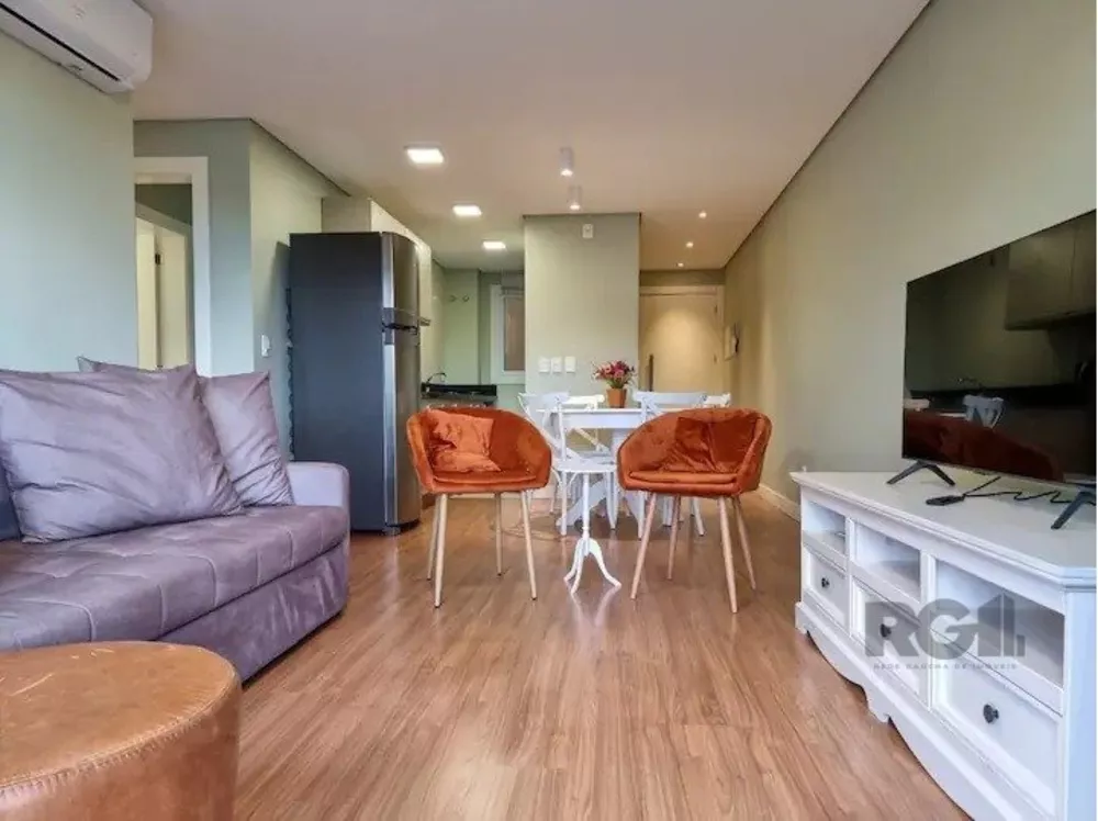 Apartamento à venda com 2 quartos, 71m² - Foto 3