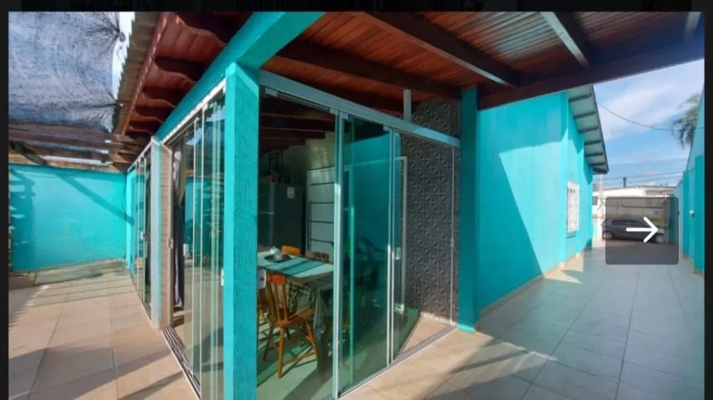 Casa, 2 quartos, 221 m² - Foto 1