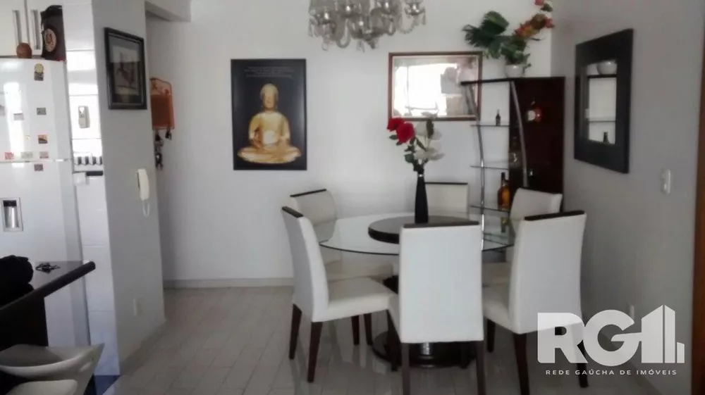 Apartamento à venda com 3 quartos, 95m² - Foto 2