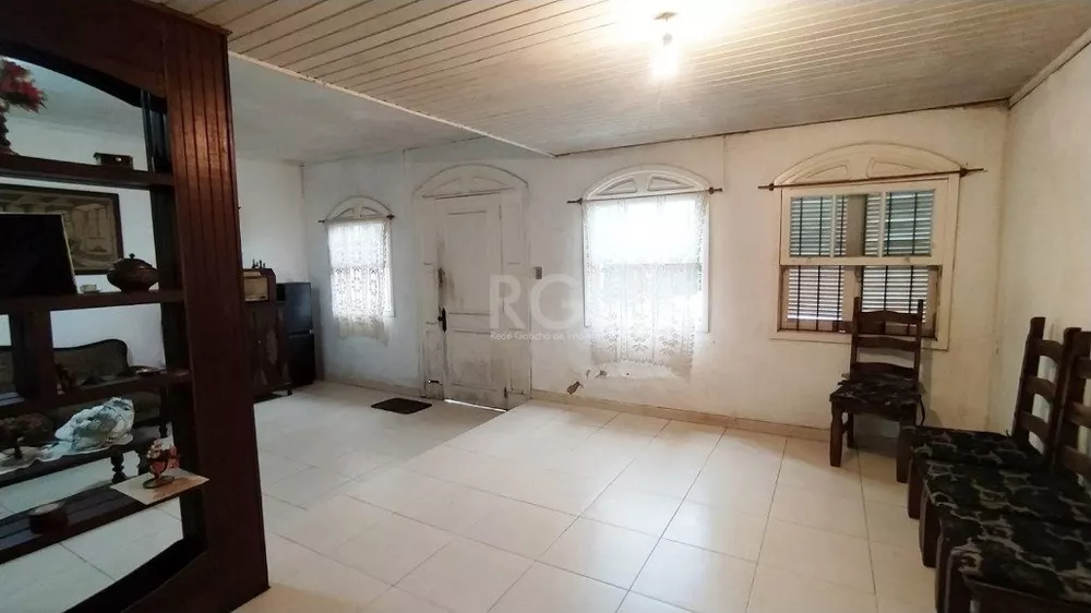 Casa à venda com 3 quartos, 199m² - Foto 3