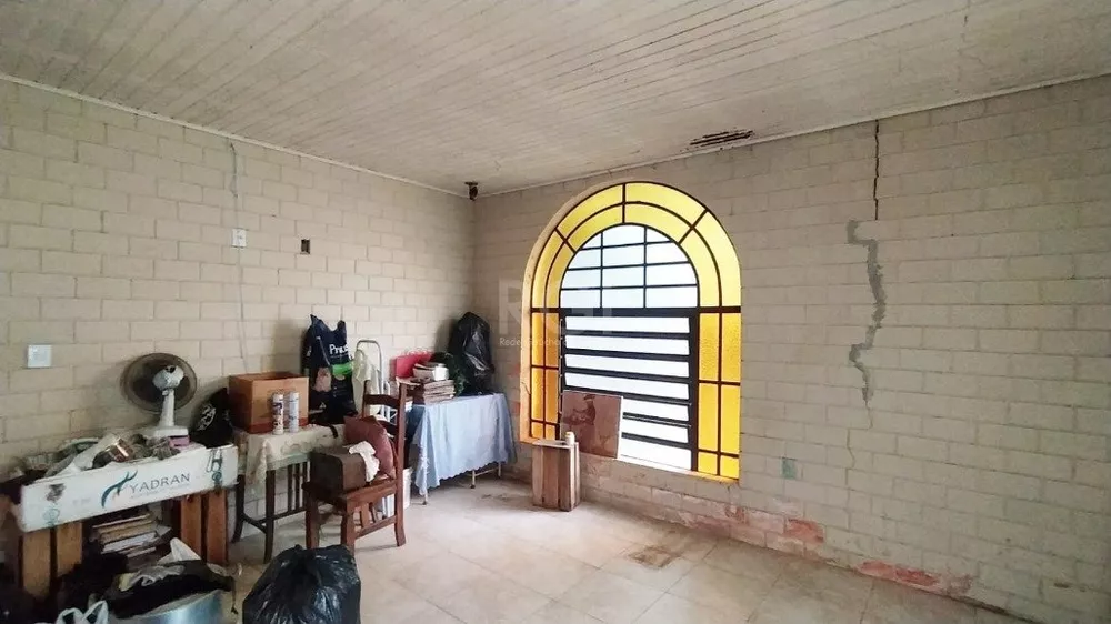 Casa à venda com 3 quartos, 199m² - Foto 4