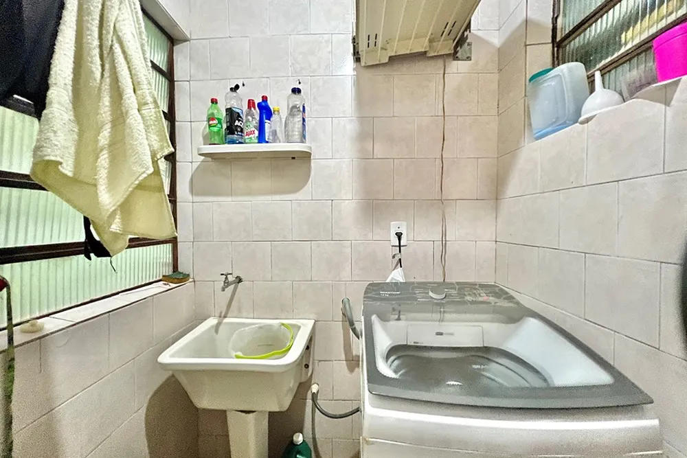 Casa, 4 quartos, 175 m² - Foto 2