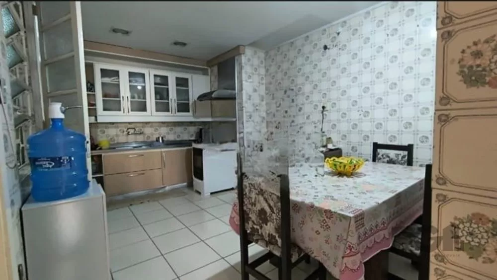 Apartamento à venda com 3 quartos, 111m² - Foto 2