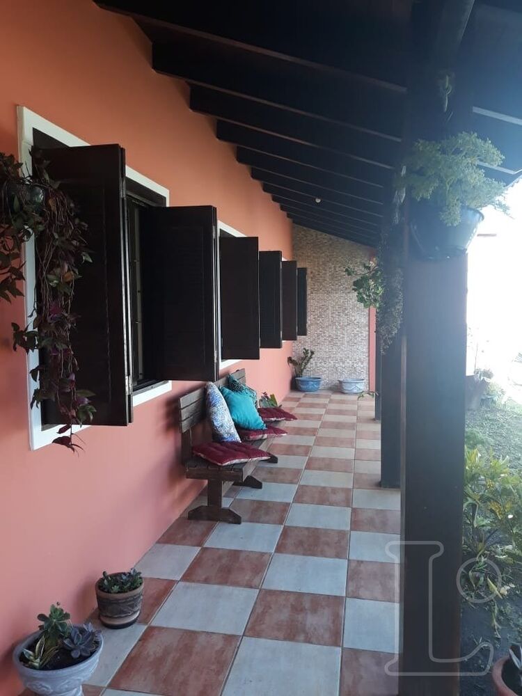 Casa à venda com 2 quartos, 115m² - Foto 3
