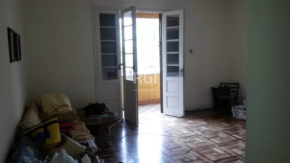 Apartamento à venda com 3 quartos, 95m² - Foto 2