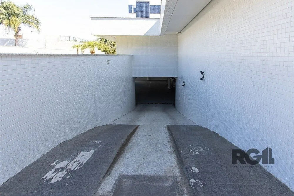 Casa, 5 quartos, 304 m² - Foto 2