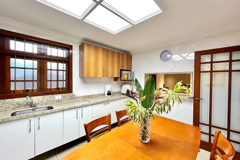 Casa, 4 quartos, 286 m² - Foto 5