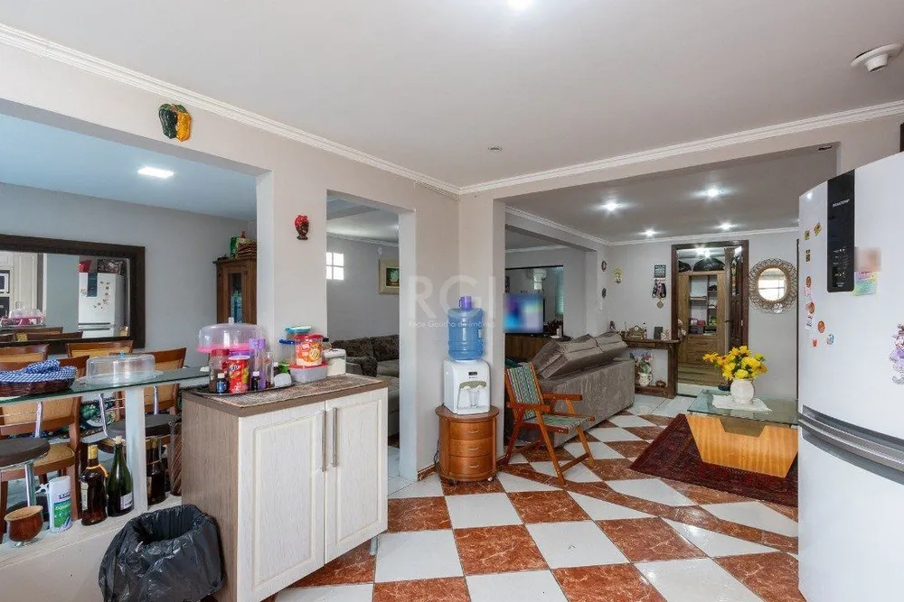 Sobrado, 3 quartos, 301 m² - Foto 1