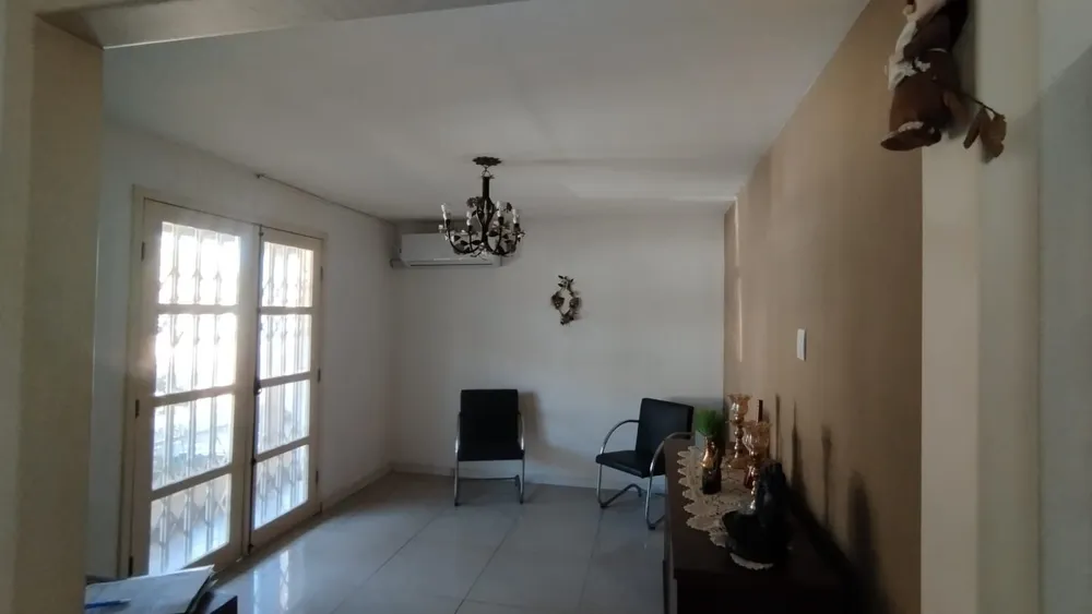 Casa, 3 quartos, 141 m² - Foto 2