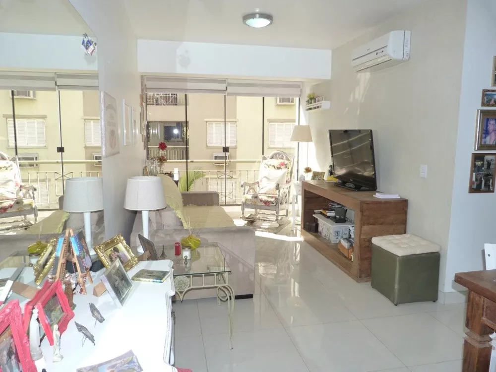 Apartamento à venda com 3 quartos, 67m² - Foto 3