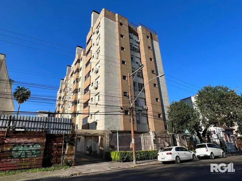 Apartamento à venda com 2 quartos, 67m² - Foto 1