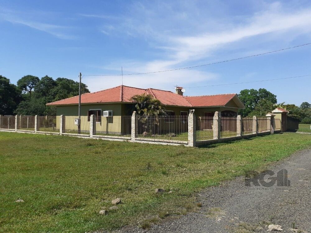 Sítio à venda com 5 quartos, 82981m² - Foto 2