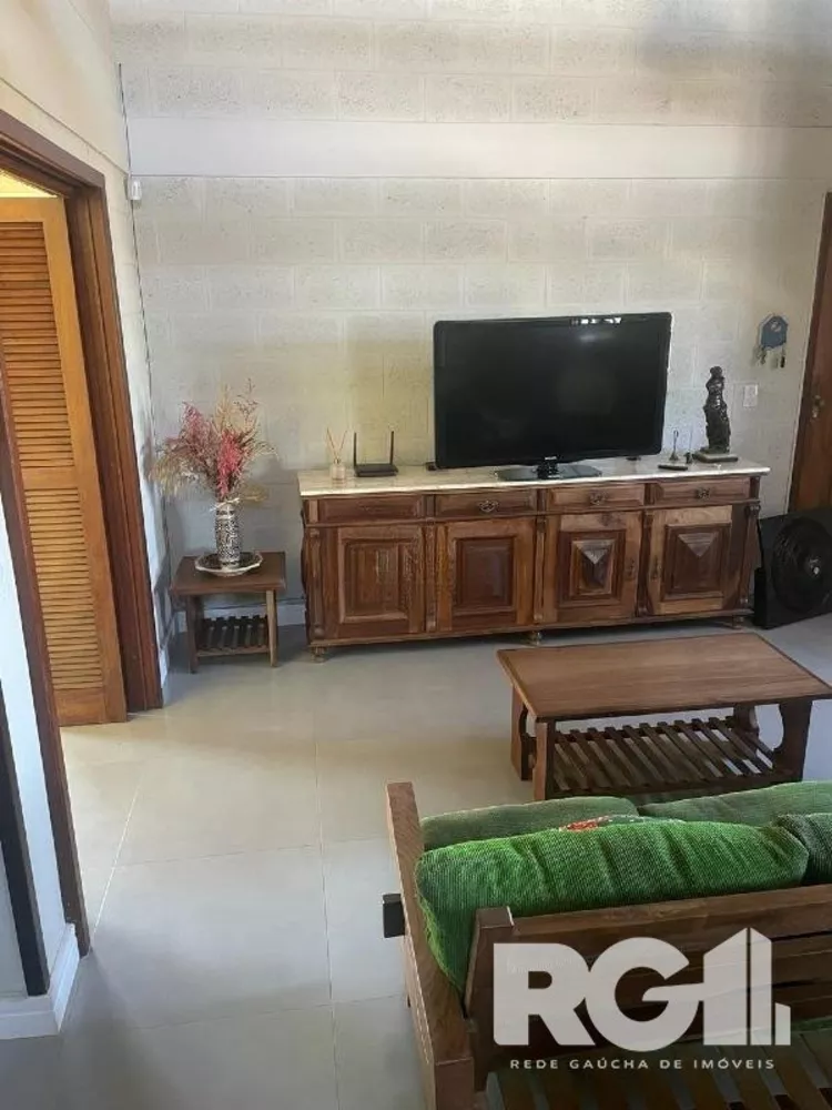 Casa à venda com 2 quartos, 99m² - Foto 4