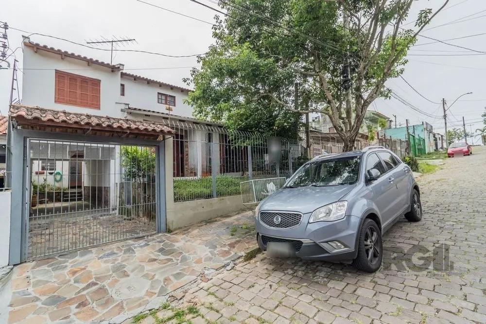 Casa, 3 quartos, 208 m² - Foto 1