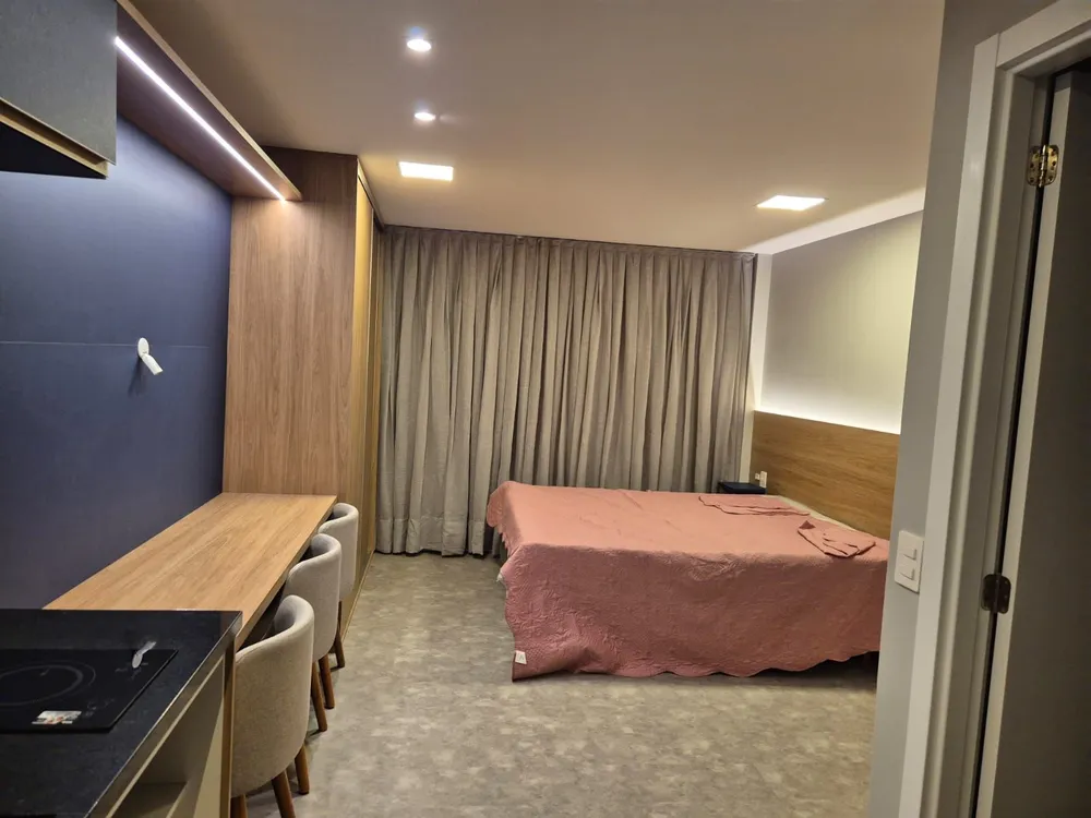 Casa, 4 quartos, 339 m² - Foto 4