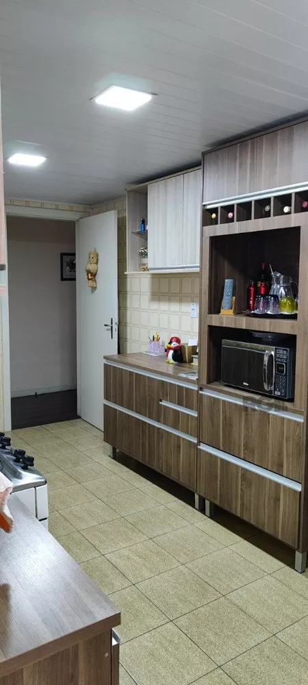 Apartamento à venda com 3 quartos, 133m² - Foto 3