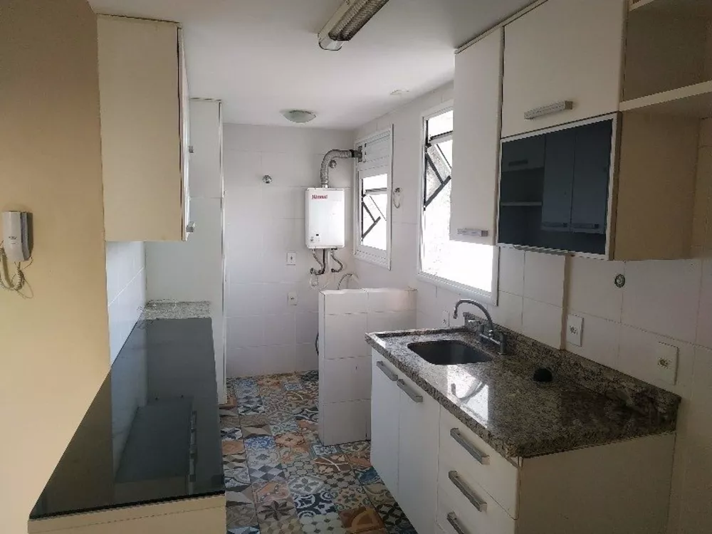 Apartamento à venda com 3 quartos, 74m² - Foto 3