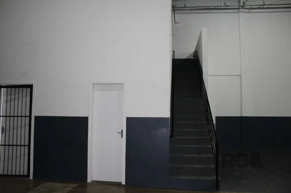 Depósito-Galpão, 748 m² - Foto 1