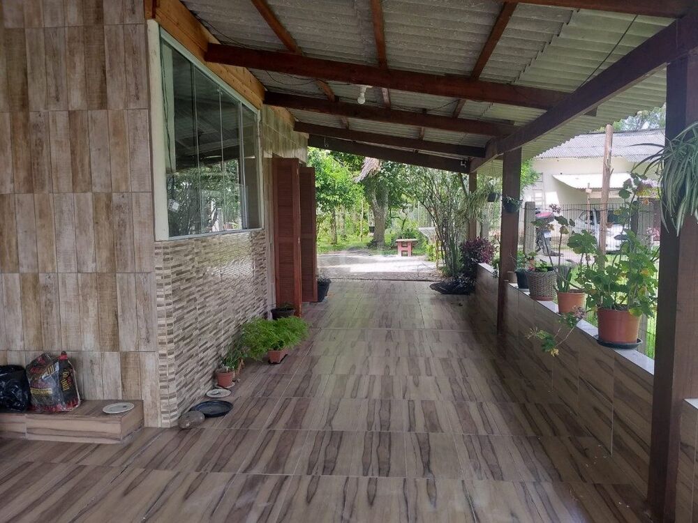 Casa à venda com 4 quartos, 122m² - Foto 2