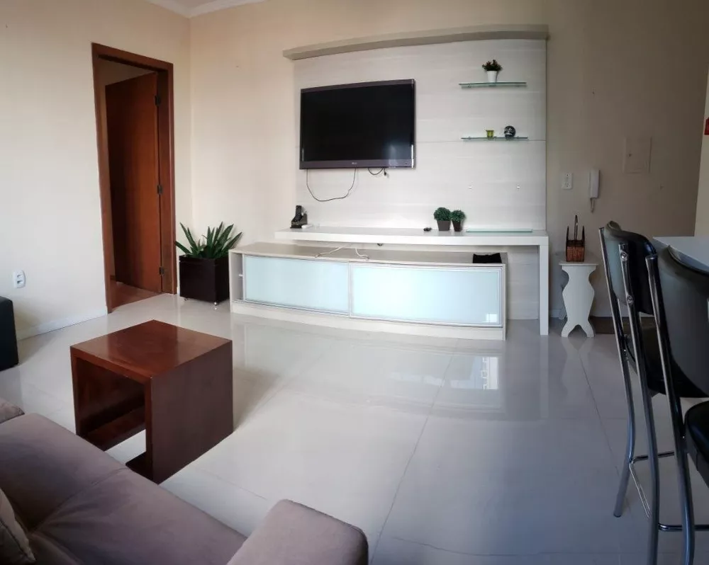 Apartamento à venda com 2 quartos, 70m² - Foto 3