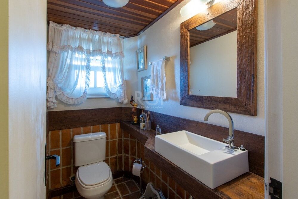 Casa de Condomínio à venda com 3 quartos, 176m² - Foto 1