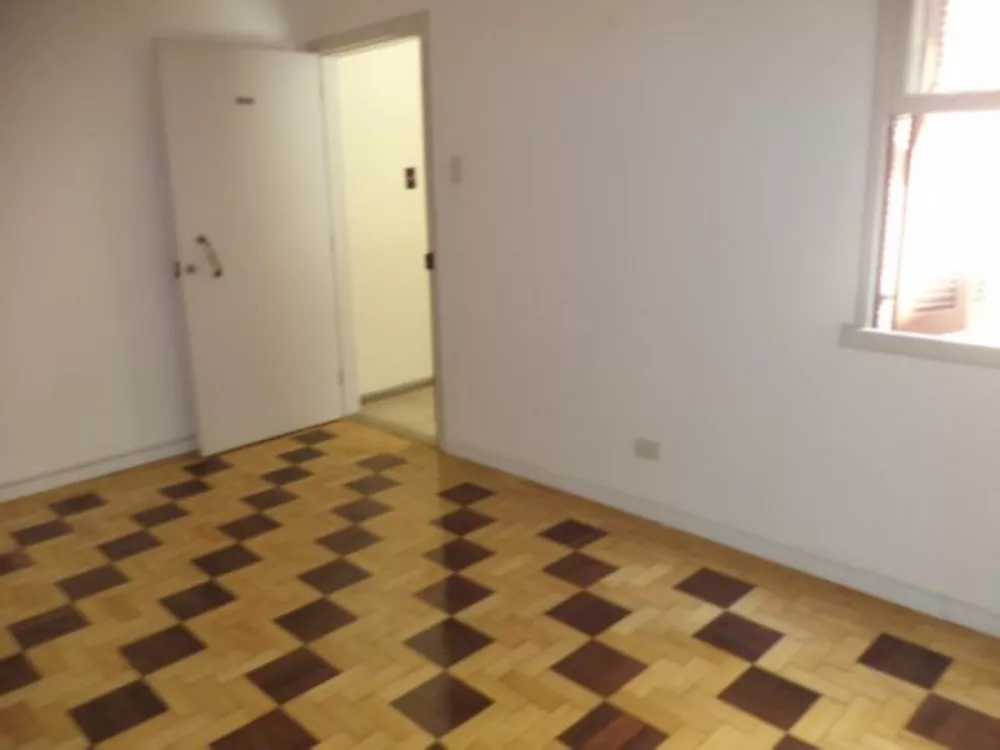 Apartamento à venda com 2 quartos, 68m² - Foto 4