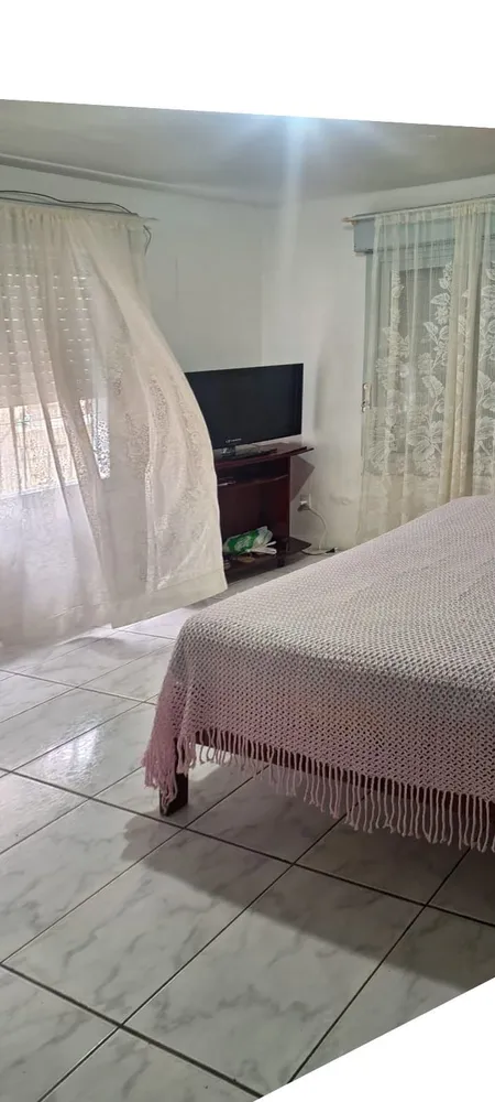 Casa, 3 quartos, 240 m² - Foto 2