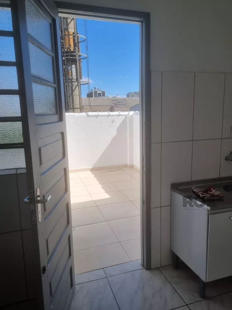 Apartamento à venda com 1 quarto, 48m² - Foto 2