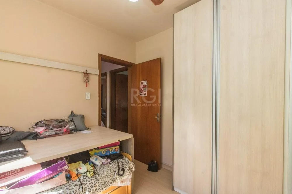 Casa à venda com 5 quartos, 199m² - Foto 9