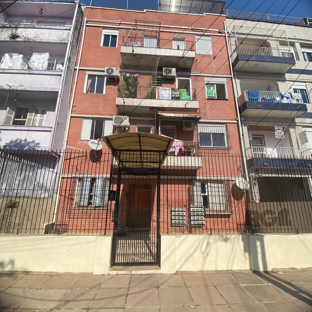 Apartamento à venda com 3 quartos, 96m² - Foto 1