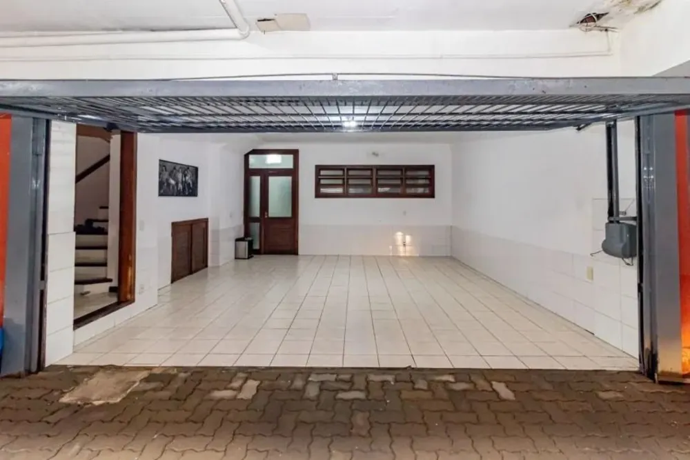 Casa, 3 quartos, 179 m² - Foto 1