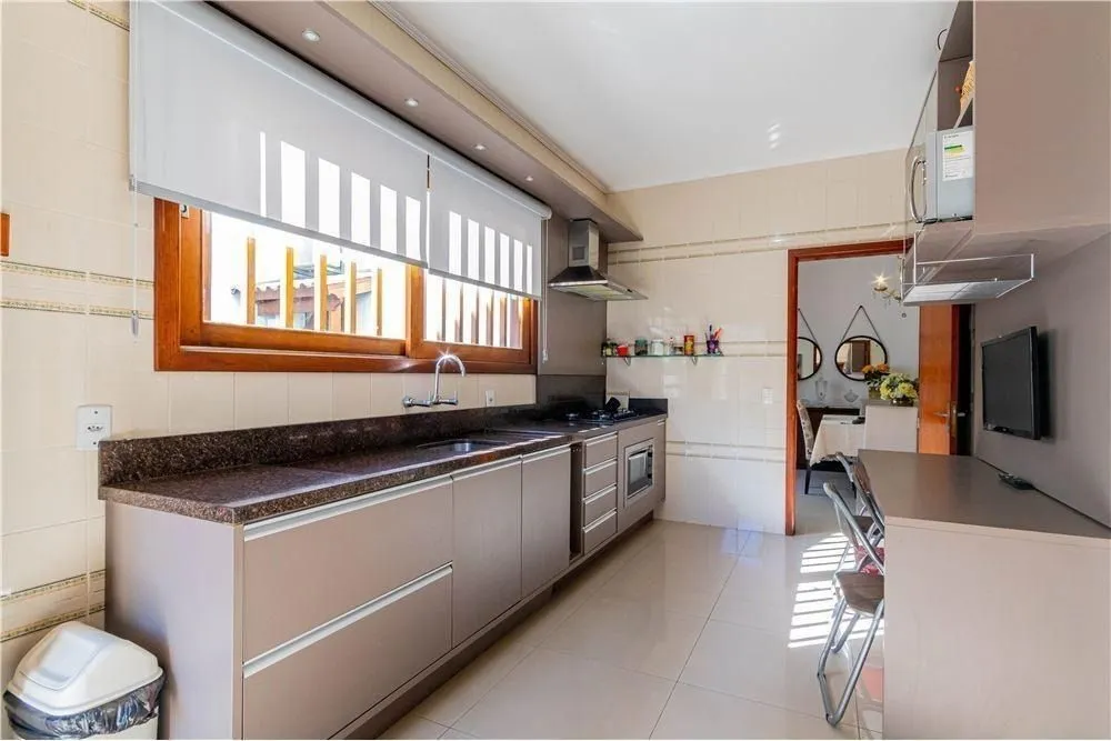 Cobertura, 3 quartos, 211 m² - Foto 5
