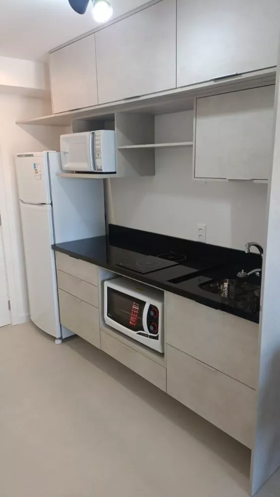 Apartamento à venda com 1 quarto, 27m² - Foto 4