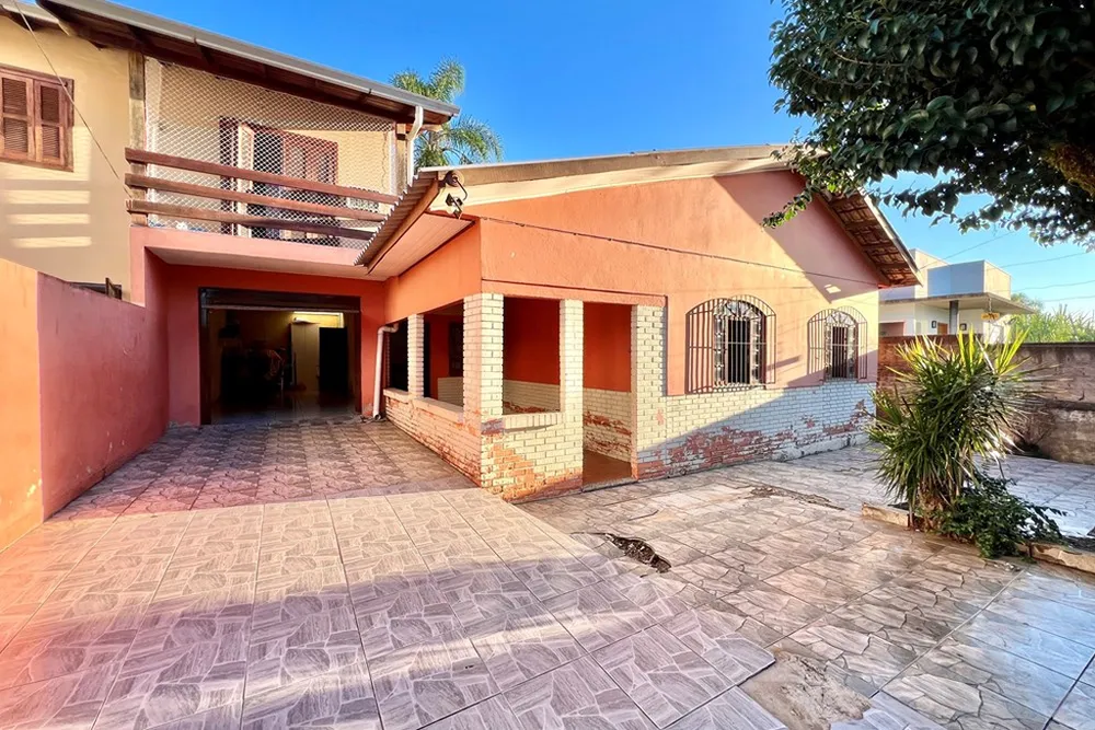 Casa, 3 quartos, 201 m² - Foto 1