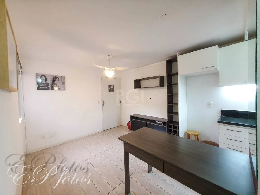 Apartamento à venda com 2 quartos, 38m² - Foto 3