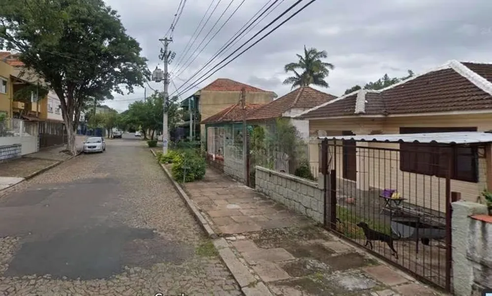 Casa, 4 quartos, 196 m² - Foto 1