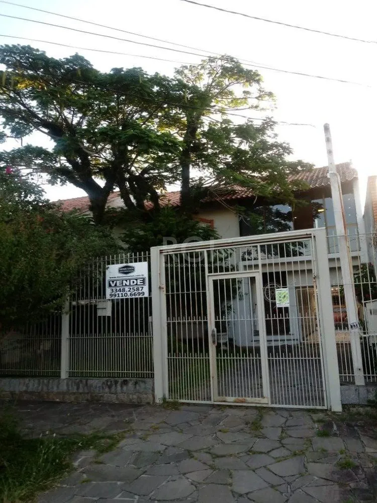 Casa, 3 quartos, 301 m² - Foto 1